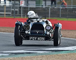 CM27 6117 Alan Middleton, Aston Martin Speed Red Dragon