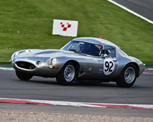 CM27 6415 Julian Thomas, Calum Lockie, Jaguar E-Type