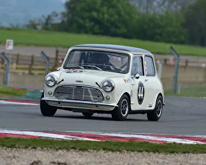 Tom Bell Prints: CM27 7905 Tom Bell, Austin Mini Cooper S