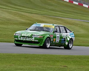 CM27 8148 Frederic Wakeman, Patrick Blakeney-Edwards, Rover SD1