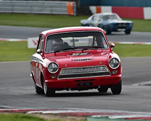 CM27 8699 Pete Chambers, Ford Lotus Cortina Mk1