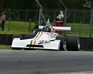 CM28 1591 Frank Lyons, Chevron B29