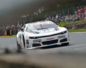 Elite 1 Prints: CM28 3302 Kenko Miura, Chevrolet Camaro
