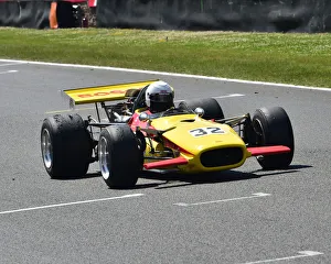 CM28 3664 Adam Simmonds, Lola T142