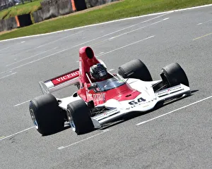 CM28 3671 Michael Lyons, Lola T400