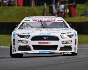 Elite 2 Prints: CM28 4027 Pierluigi Veronesi, Ford Mustang