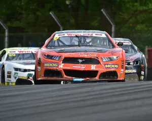 Elite 2 Prints: CM28 4187 Vittorio Ghirelli, Ford Mustang