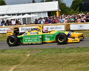 CM28 7602 Lorina McLaughlin, Benetton-Ford B192