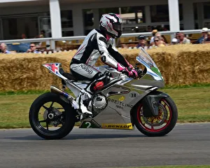 CM28 8658 John McGuinness, Norton SG7