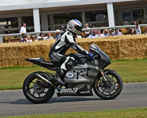 CM28 8670 James Toseland, Triumph Moto2 CM28 8670 James Toseland, Triumph Moto2