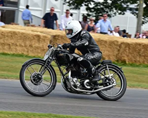 Mike Farrall Prints: CM28 8748 Mike Farrall, Rudge Ulster