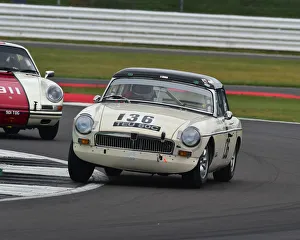 CM29 3217 Peter Mallett, MG B Roadster