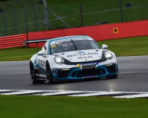 Racing Drivers Prints: CM29 7634 Tom Roche, Porsche 911 GT3 Cup