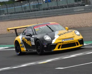 29th September Prints: CM29 7712 Peter Kyle-Henney, Porsche 911 GT3 Cup