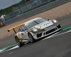 29th September Prints: CM29 7721 Jamie Orton, Porsche 911 GT3 Cup