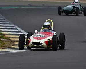 CM29 8108 Harindra De Silva, Lola Mk2