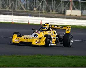 CM29 9069 Hugh Price, Chevron B38