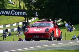 HSCC Wolds Trophy, Cadwell Park Prints: CM3 2090 Mark Leverett, Porsche 911 SC, PIA 911