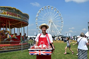 Big Wheel Prints: CM3 8339 Strawberries, Big wheel