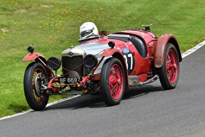 CM31 2073 Nigel Dowding, Riley Brooklands