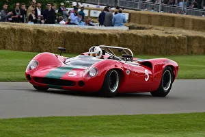 Tony Sinclair Prints: CM31 3423 Tony Sinclair, Lola-Chevrolet T70 Spyder