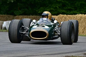 Geoff Underwood Prints: CM31 4612 Geoff Underwood, Brabham-Repco BT20