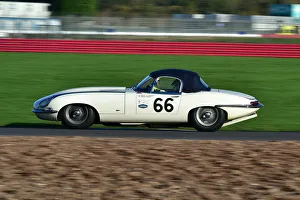 Jeremy Cottingham Prints: CM32 3883 Jeremy Cottingham, Harvey Stanley, Jaguar E-Type