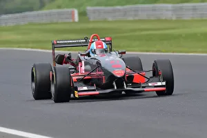 CM32 9922 Chris Davison, Dallara F301