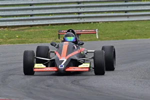 Prints of Geoff Fern, Van Diemen RF89, Monoposto Championship Group 1, Monoposto Racing Club, fifteen minutes of racing after a fifteen minute qualifying session HSCC Snetterton 300 April 2022 Prints: CM33 0580 Geoff Fern, Van Diemen RF89