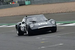 CM33 2620 Roger Whiteside, Chevron B8