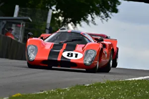 Masters Sports Car Legends Prints: CM33 3159 Chris Beighton, Lola T70 MK3B