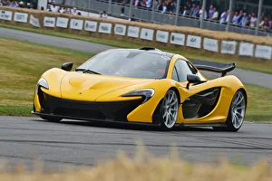 CM33 4554 McLaren P1