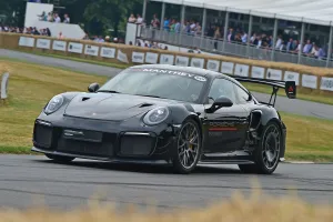 CM33 4568 Porsche 911 GT2 RS with Performance kit CM33 4568 Porsche 911 GT2 RS with Performance kit