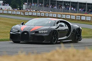 CM33 4602 Bugatti Chiron Super Sport 300