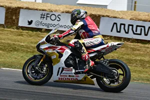 CM33 6484 John McGuinness, CBR1000RR-R Fireblade SP