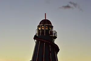 CM33 9871 Helter skelter