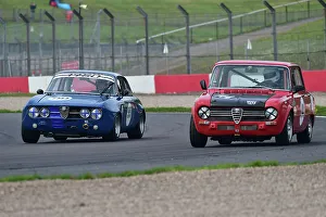 CM34 6076 Gavin Watson, Alfa Romeo 1750 GTAmDavid Churchill, Alfa Romeo Giulia Ti