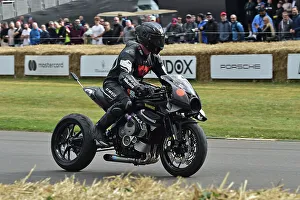 Racing Bikes Prints: CM35 0710 Jody Millhouse, Triumph Supercharged Speed Triple Drift