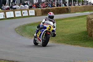 MotoGP Celebration Prints: CM35 1203 Freddie Spencer, Honda RS500GP