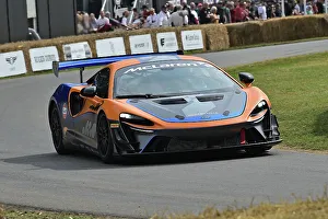 CM35 1381 McLaren Artura GT4