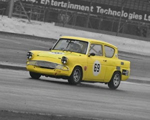 Bob Bullen Prints: CM5 3935-1 Bob Bullen, Ford Anglia, 105E