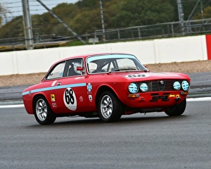 HSCC Silverstone Finals 2014 Prints: CM5 4086 Jon Wagstaff, Alfa Romeo GTV, LYX 194 K