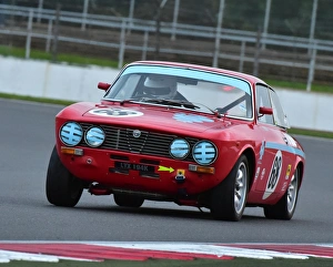 Jon Wagstaff Prints: CM5 4981 Jon Wagstaff, Alfa Romeo GTV, LYX 194 K