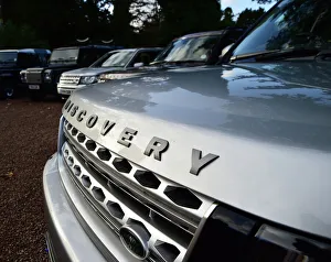 CM5 8242 Discovery