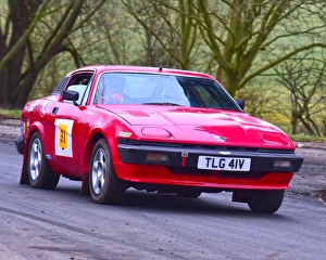 CM6 1224 Neil Maynard, Triumph TR7 V8