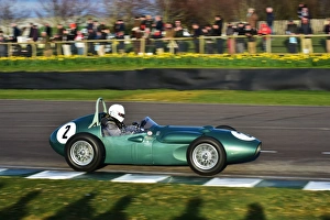 Hawthorn Trophy Prints: CM6 5241 Marc Valvekens, Aston Martin DBR4