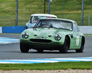 HSCC Donington Park, 30th May 2015 Prints: CM8 0185 Peter Shaw, TVR Tuscan