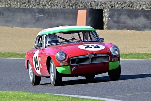 Max Cawthorn Prints: CZ1_2314 Max Cawthorn, MG B Roadster.jpg
