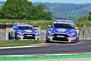 CZ2_1655 Ashley Sutton, Ford Focus ST, NAPA Racing UK.jpg