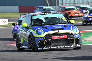 Vertu MINI Challenge Prints: CZ2_2369 Jacob Hodgkiss, MINI JCW, Race Car Consultants Ltd.jpg